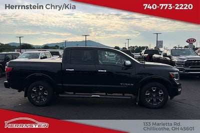 2021 Nissan TITAN Crew Cab Platinum Reserve 4x4
