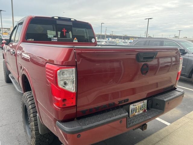 2018 Nissan TITAN XD PRO-4X Gas