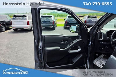 2023 Nissan Frontier Crew Cab SV 4x4