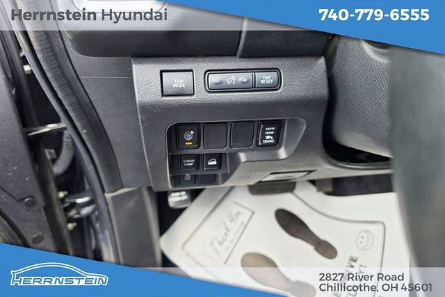 2023 Nissan Frontier Crew Cab SV 4x4