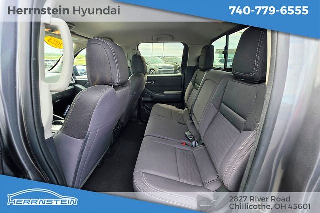 2023 Nissan Frontier Crew Cab SV 4x4