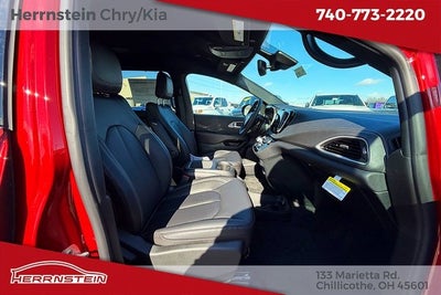 2026 Chrysler Pacifica PACIFICA SELECT