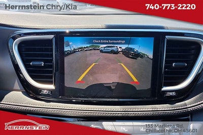 2027 Chrysler Pacifica PACIFICA SELECT