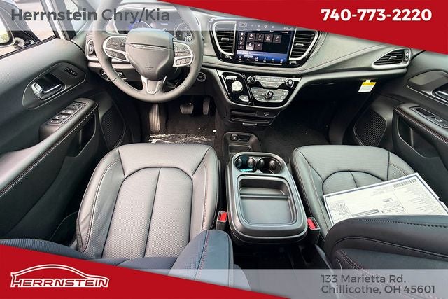 2027 Chrysler Pacifica PACIFICA SELECT