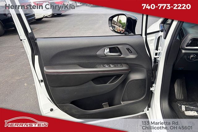 2027 Chrysler Pacifica PACIFICA SELECT