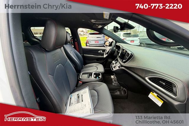 2027 Chrysler Pacifica PACIFICA SELECT