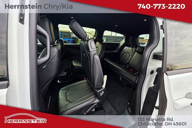 2026 Chrysler Pacifica PACIFICA SELECT