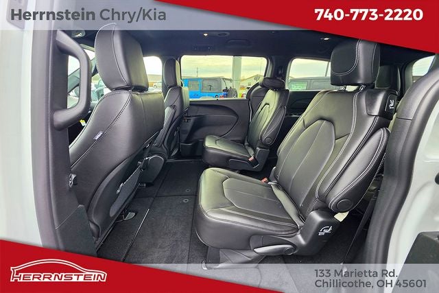 2026 Chrysler Pacifica PACIFICA SELECT