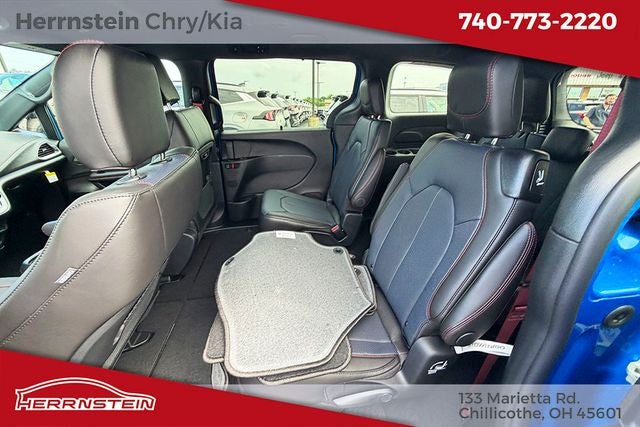 2027 Chrysler Pacifica PACIFICA SELECT