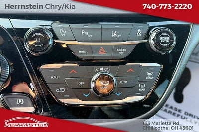 2026 Chrysler Voyager VOYAGER LX