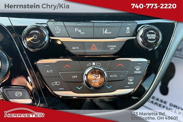 2026 Chrysler Voyager VOYAGER LX