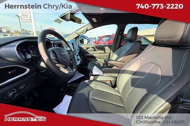 2026 Chrysler Voyager VOYAGER LX