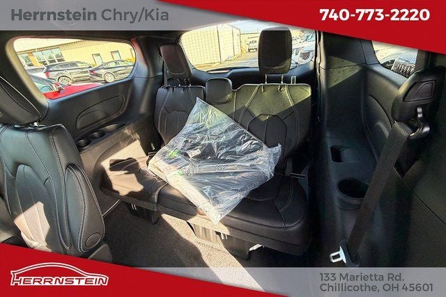 2026 Chrysler Voyager VOYAGER LX