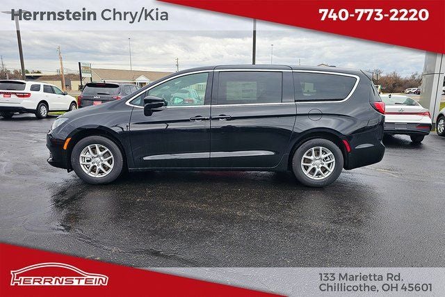 2026 Chrysler Voyager VOYAGER LX