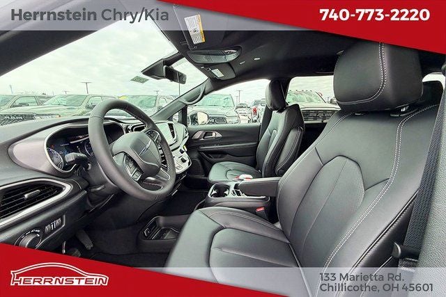 2026 Chrysler Voyager VOYAGER LX