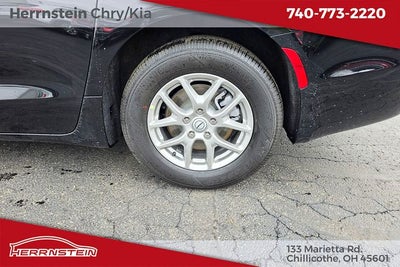 2026 Chrysler Voyager VOYAGER LX