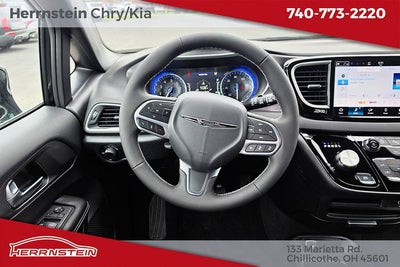 2026 Chrysler Voyager VOYAGER LX