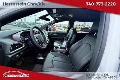 2026 Chrysler Voyager VOYAGER LX