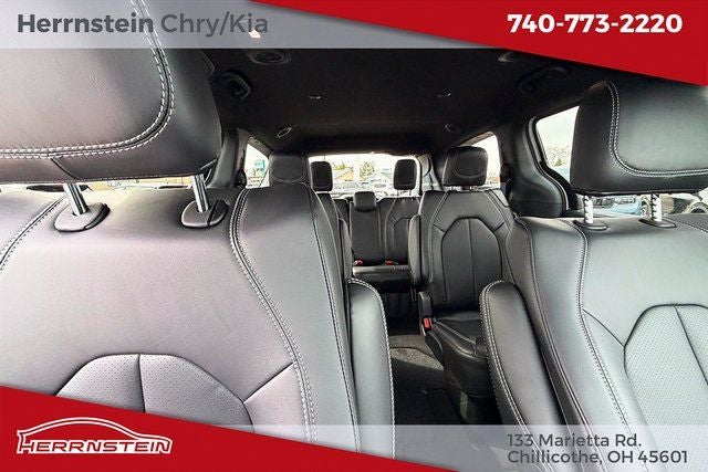 2026 Chrysler Voyager VOYAGER LX