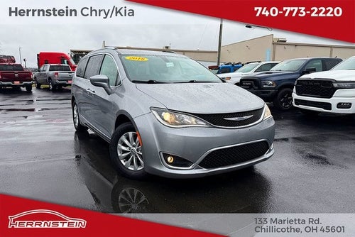 2018 Chrysler Pacifica Touring L Plus
