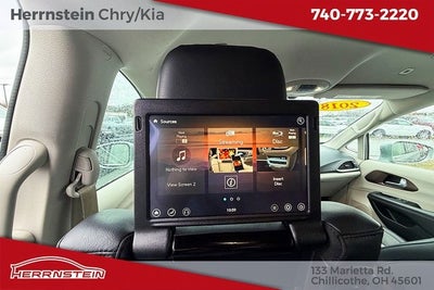 2018 Chrysler Pacifica Touring L Plus