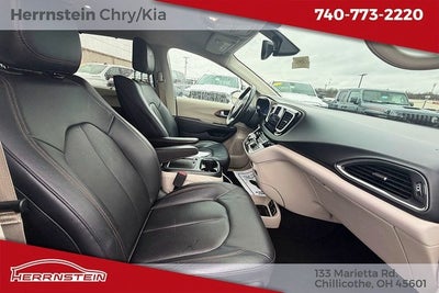 2018 Chrysler Pacifica Touring L Plus