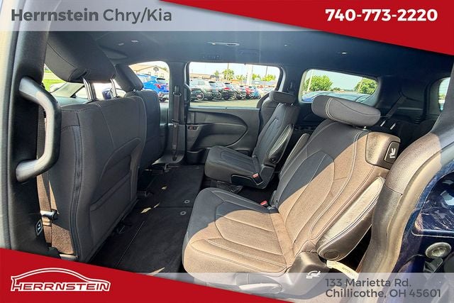 2020 Chrysler Pacifica Touring