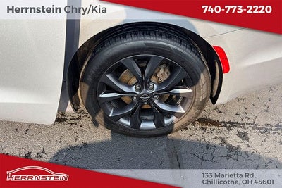 2018 Chrysler Pacifica Touring Plus