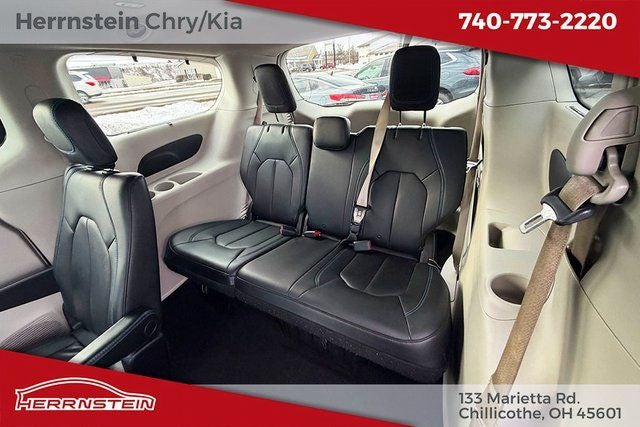 2021 Chrysler Pacifica Touring L AWD