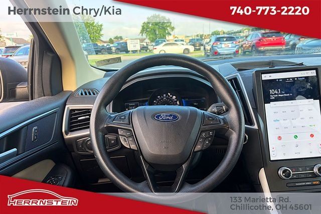 2022 Ford Edge SE