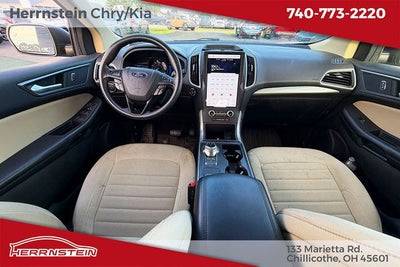 2022 Ford Edge SE