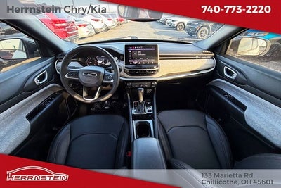 2024 Jeep Compass Latitude Lux FWD