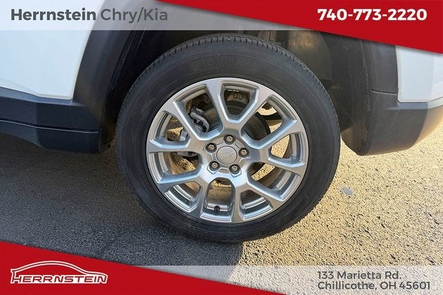 2024 Jeep Compass Latitude Lux FWD