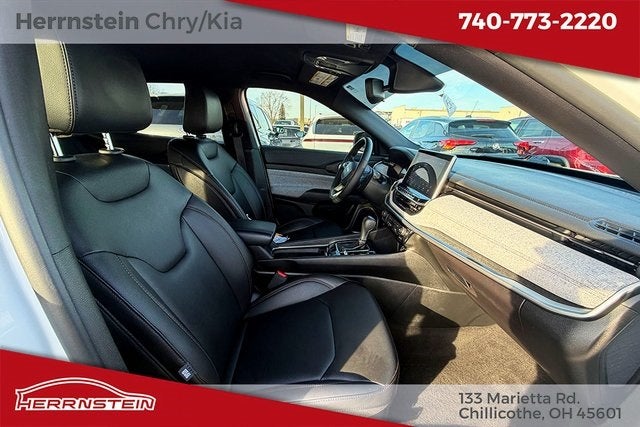 2024 Jeep Compass Latitude Lux FWD