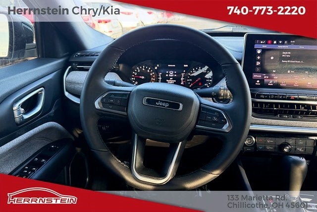 2024 Jeep Compass Latitude Lux FWD