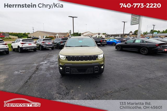 2026 Jeep Cherokee Laredo