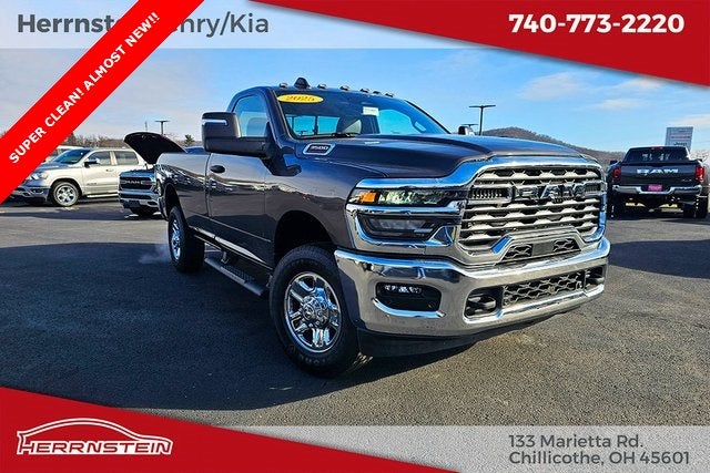 2025 RAM 3500 Tradesman Regular Cab 4x4 8' Box
