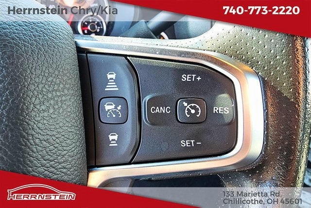 2025 RAM 3500 Tradesman Regular Cab 4x4 8' Box