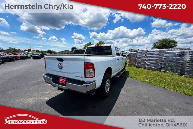 2024 RAM 3500 Tradesman Crew Cab 4x4 6'4' Box