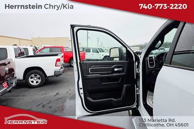 2024 RAM 3500 Big Horn Crew Cab 4x4 8' Box