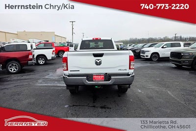 2024 RAM 3500 Big Horn Crew Cab 4x4 8' Box