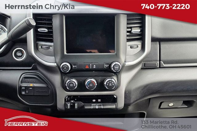 2024 RAM 3500 Big Horn Crew Cab 4x4 8' Box