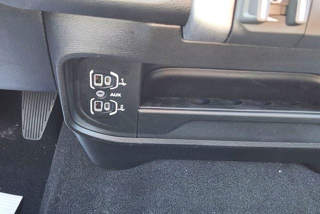 2027 RAM 2500 Base