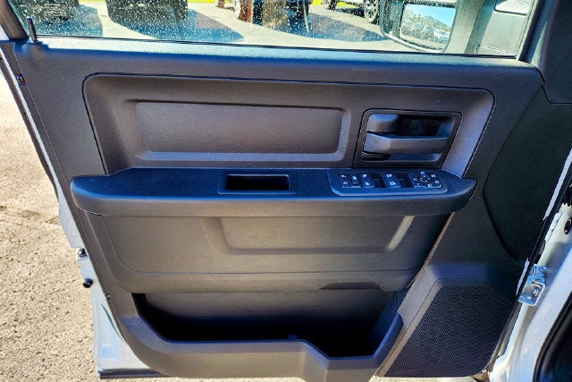 2027 RAM Ram 2500 Base