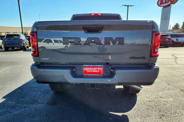 2027 RAM 2500 Base