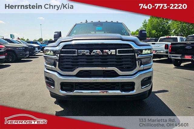 2026 RAM Ram 3500 RAM 3500 TRADESMAN CREW CAB 4X4 8' BOX