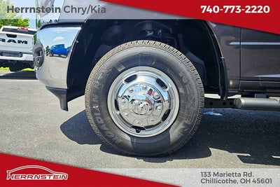 2026 RAM Ram 3500 RAM 3500 TRADESMAN CREW CAB 4X4 8' BOX
