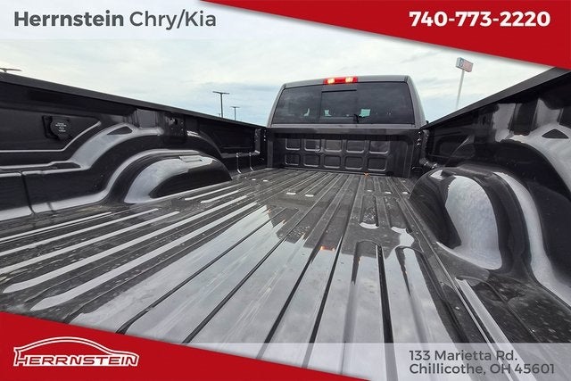 2026 RAM Ram 3500 RAM 3500 TRADESMAN CREW CAB 4X4 8' BOX