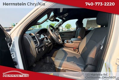 2026 RAM Ram 3500 RAM 3500 TRADESMAN CREW CAB 4X4 8' BOX