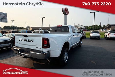 2026 RAM Ram 3500 RAM 3500 TRADESMAN CREW CAB 4X4 8' BOX